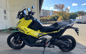 HONDA X-ADV 750 2025