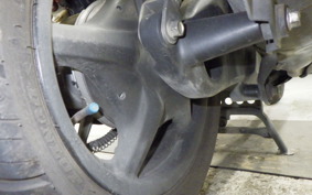 YAMAHA CYGNUS 125 XSR 2