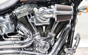 HARLEY FXSB BREAKOUT CVO 2014 TD9