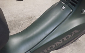 HONDA ｸﾛｽｶﾌﾞ110-3 1994 JA60