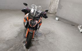 KTM 1290 SUPER  DUKE GT V6940