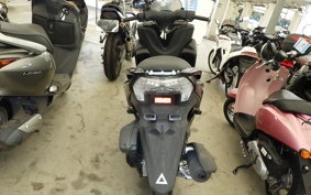 YAMAHA TRICITY 125 SE82J