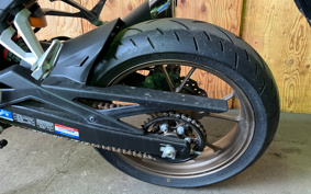 HONDA CB250R MC52