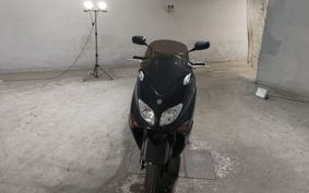 YAMAHA T-MAX 500 2001 SJ01