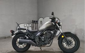 HONDA REBEL MC49