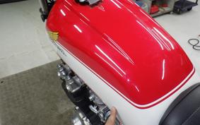 HONDA CB750F 2019 RC04