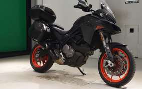 DUCATI DUCATI MULTISTRADA V2S 2022