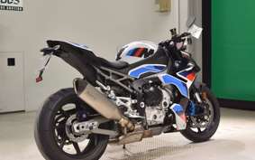 BMW M1000R 2025