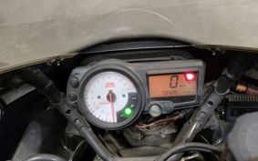 SUZUKI GSX-R1000 GT75A