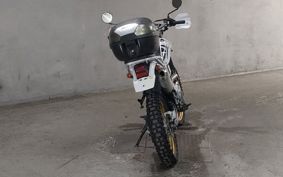 YAMAHA SEROW 250 DG17J