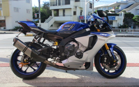 YAMAHA YZF-R1 2015 RN39