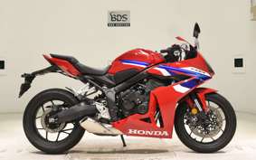HONDA CB650R E-Clutch 2024 RH17