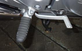 SUZUKI GSR250