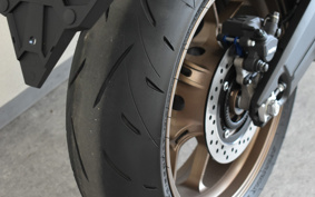 HONDA CB650R E-Clutch 2024 RH17