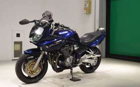 SUZUKI BANDIT 1200 S 2002 GV77A
