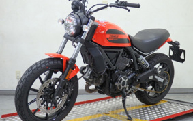 DUCATI SCRAMBLER SIXTY2 2021 KA00