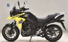 SUZUKI Vｽﾄﾛｰﾑ250A 1999