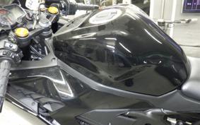 KAWASAKI ZX-25R ZX250E