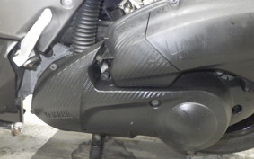 YAMAHA N-MAX