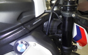 BMW M1000R 2023
