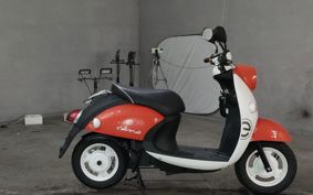 YAMAHA E- VINO  SY11J