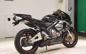 HONDA CBR600RR 2004 PC37