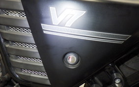 MOTO GUZZI V7 STONE 2015