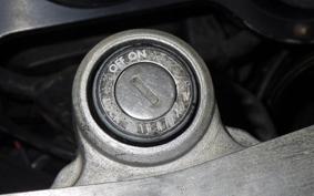 YAMAHA FZ750 1985 1FM