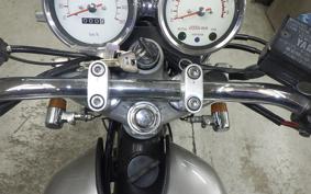 YAMAHA SR400 Gen.3 2003 RH01J
