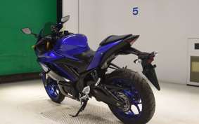 YAMAHA YZF-R25 2017 RG43J