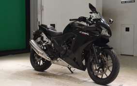 HONDA CBR400R NC47