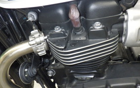 TRIUMPH STREET TWIN 2019