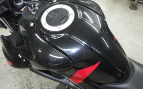 SUZUKI GSX-S125 DL32B