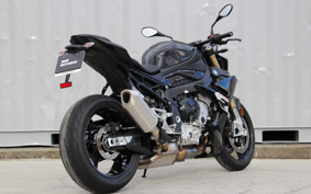 BMW S1000R 2025 0P31