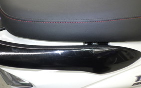 SUZUKI BURGMANｽﾄﾘｰﾄ125EX EA23M