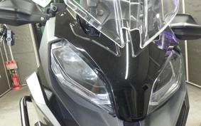 BMW F900XR 2022