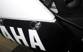 YAMAHA YZF-R7 2000