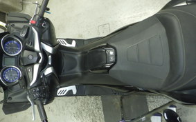 YAMAHA T-MAX 530 DX 2018 SJ15J