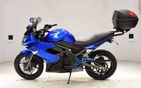 KAWASAKI ER600 F 2009