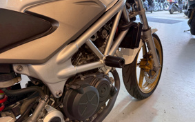 HONDA VTR 250 MC33