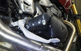TRIUMPH SPEED 400 2025