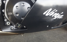KAWASAKI ZZ1400 NINJA R 2006 ZXT40A