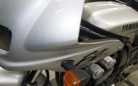 YAMAHA FZ400 1997 4YR