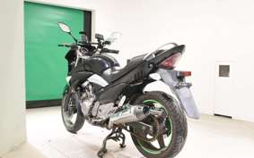 SUZUKI GSR250