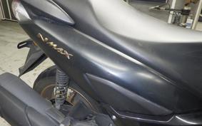 YAMAHA N-MAX 1996 SEG6J