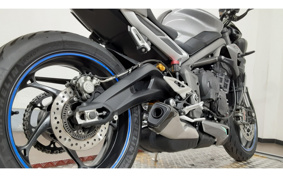 TRIUMPH TRIUMPH  STREET  TRIPLE RS 2020 HDA554
