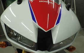HONDA CBR600RR PC40
