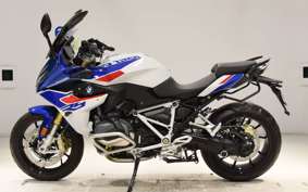 BMW R1250RS 2023