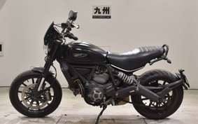 DUCATI SCRAMBLER ICON 2015