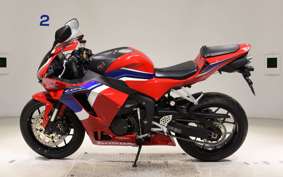 HONDA CBR600RR 2021 PC40